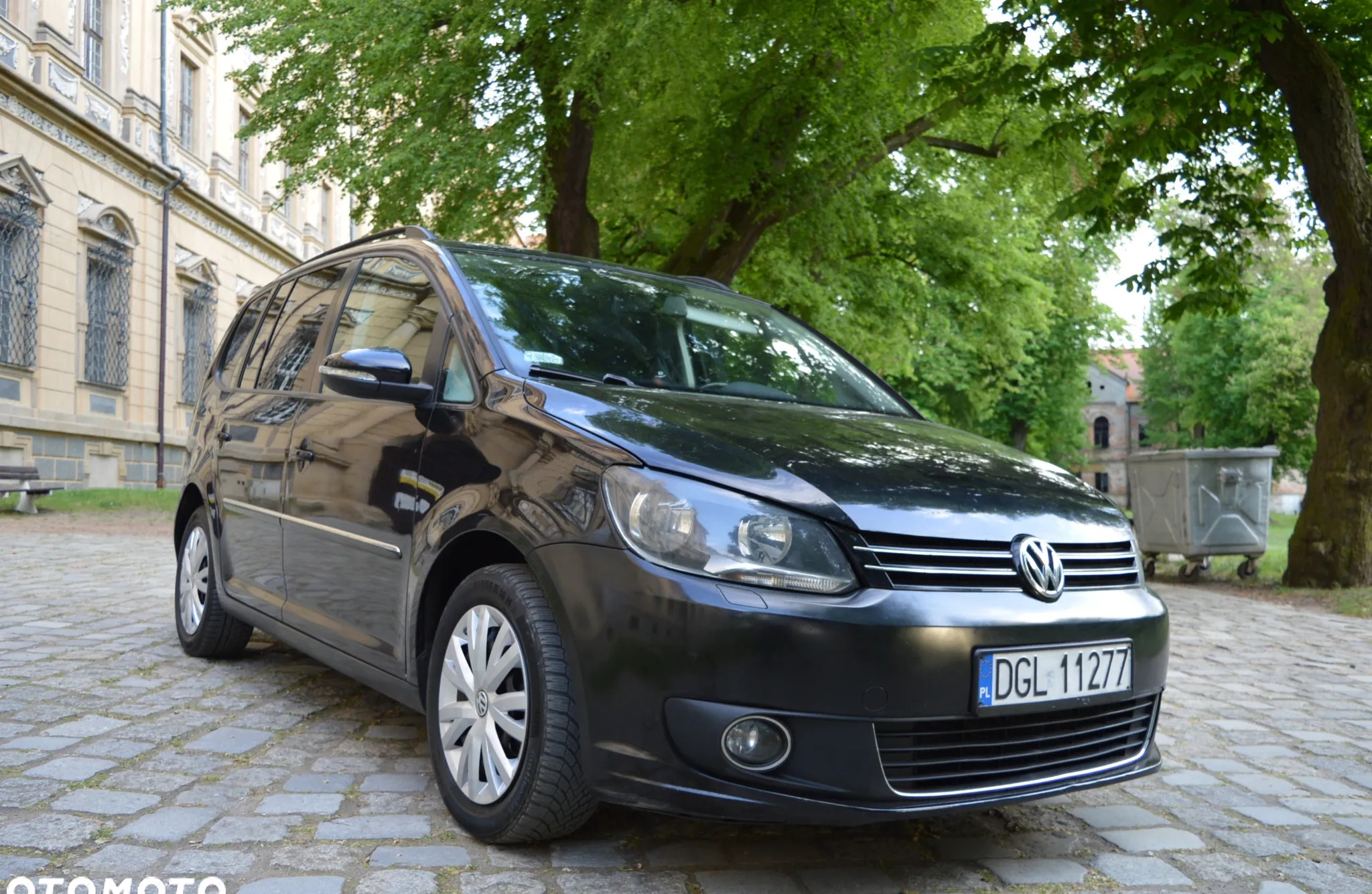 Volkswagen Touran cena 23700 przebieg: 306000, rok produkcji 2011 z Świebodzin małe 56